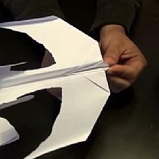 [纸飞机上面视频怎么保存]纸飞机上面视频怎么保存下来