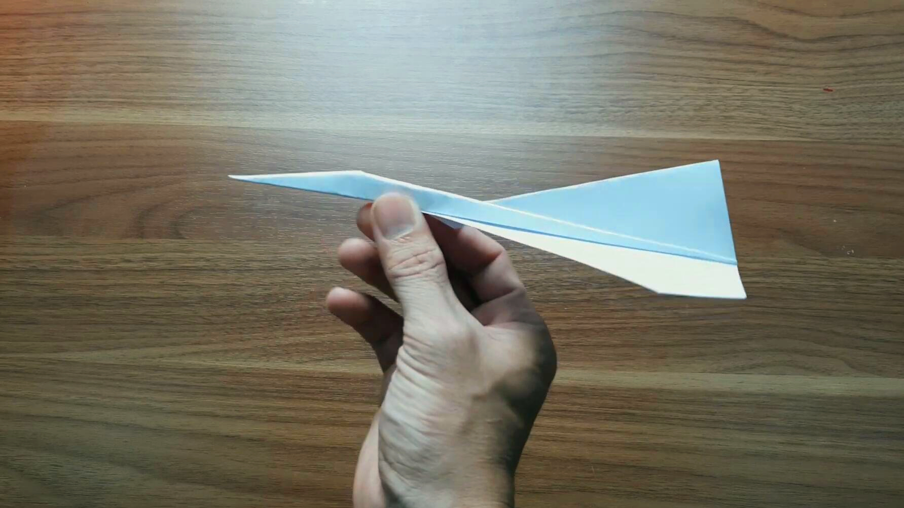 [中国能用纸飞机吗]中国能用纸飞机吗现在