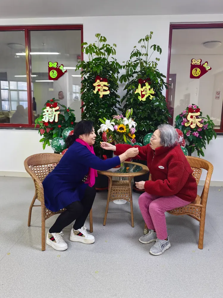 免费领取笑脸币2025_免费领游戏皮肤的软件正版